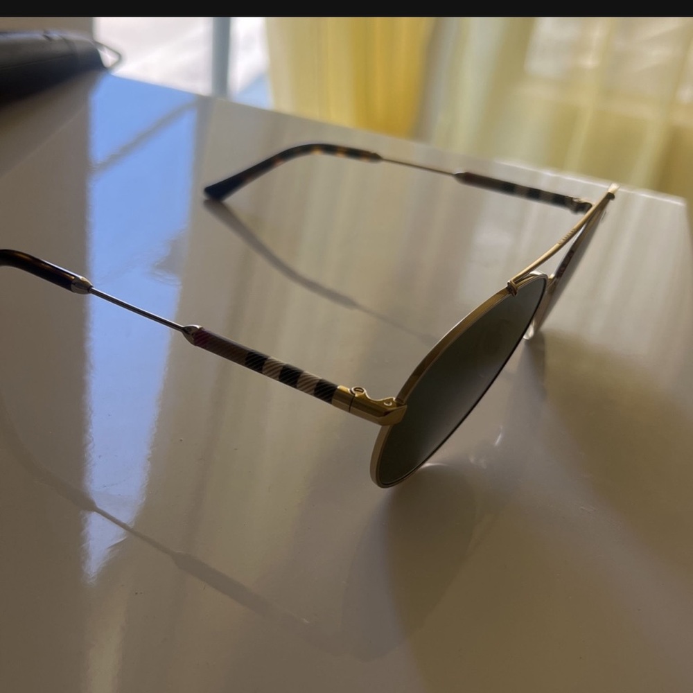 Burberry SunGlasses Unisex